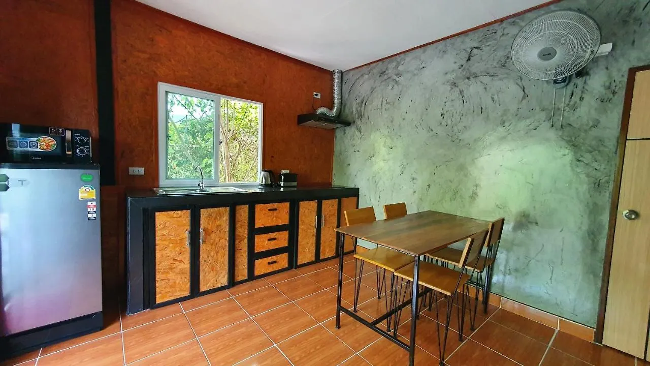 Safina Pool Villa Koh Lanta Apartment