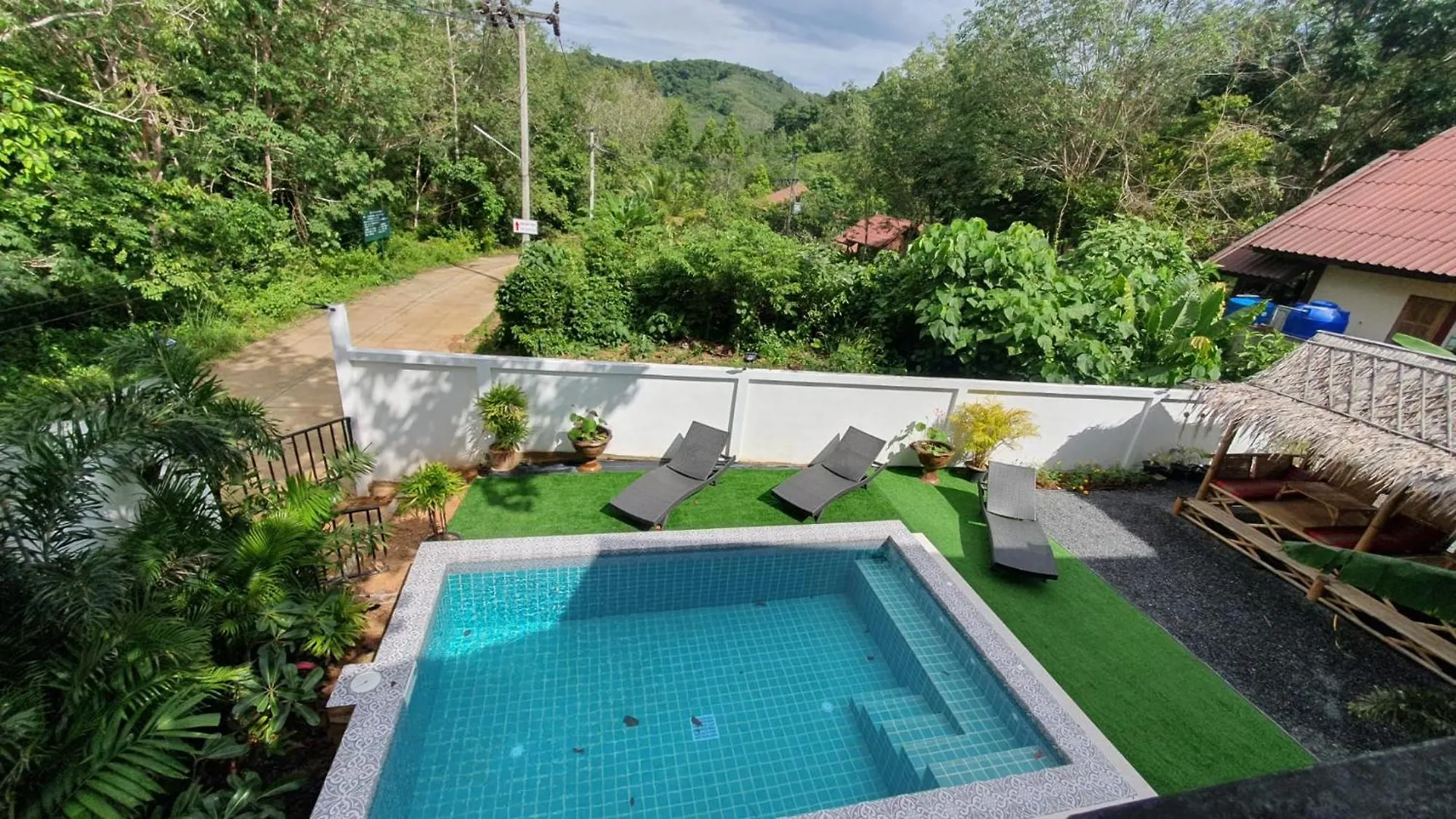 Safina Pool Villa Koh Lanta Thailand